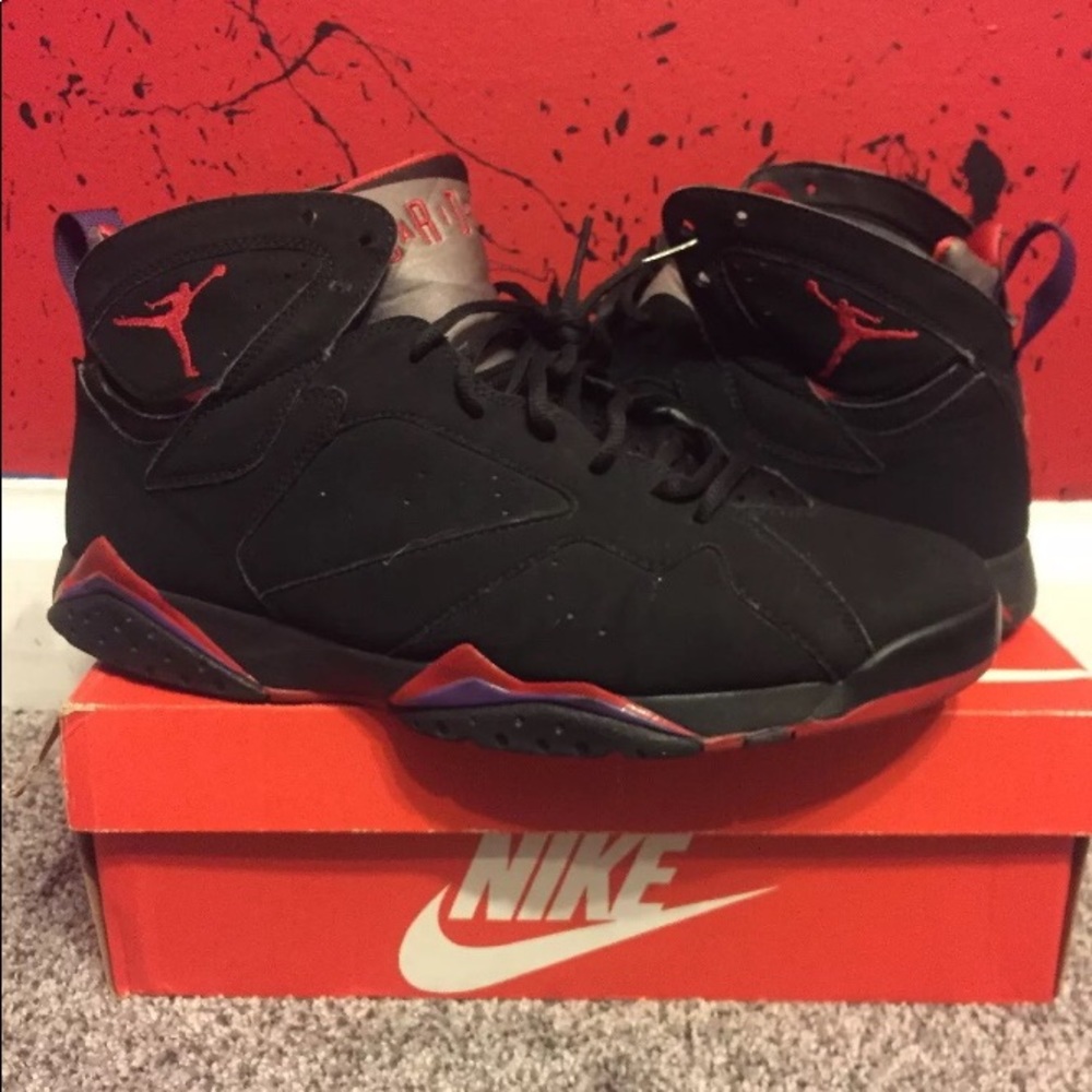 Jordan raptor 7’s